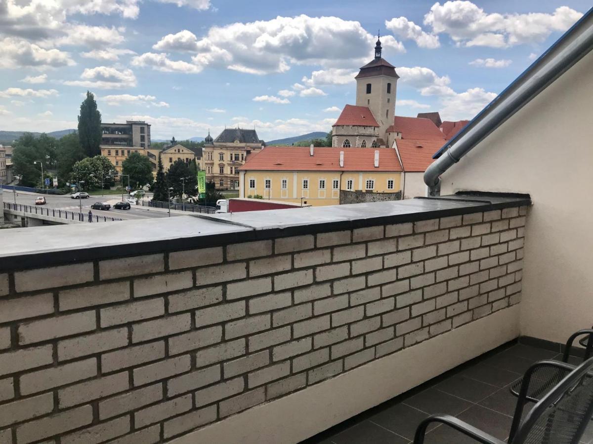 Hotel Bila Ruze Strakonice Kültér fotó