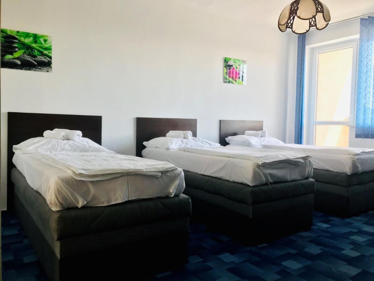 Hotel Bila Ruze Strakonice Kültér fotó
